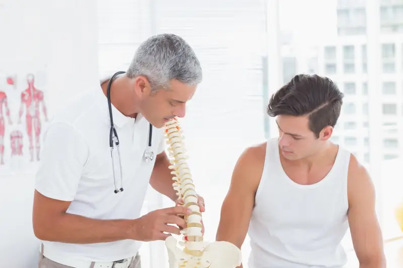 A doctor discusses a herniated disc in Brandon, FL